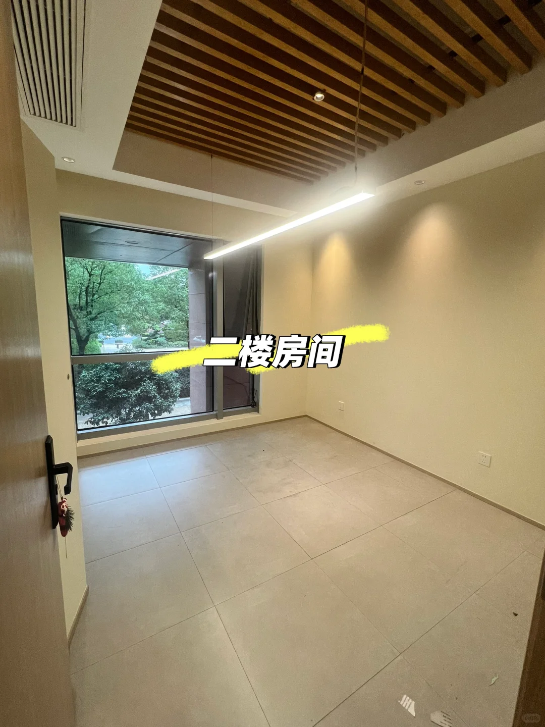 商铺转租,随时看房,电话/V:19357193262