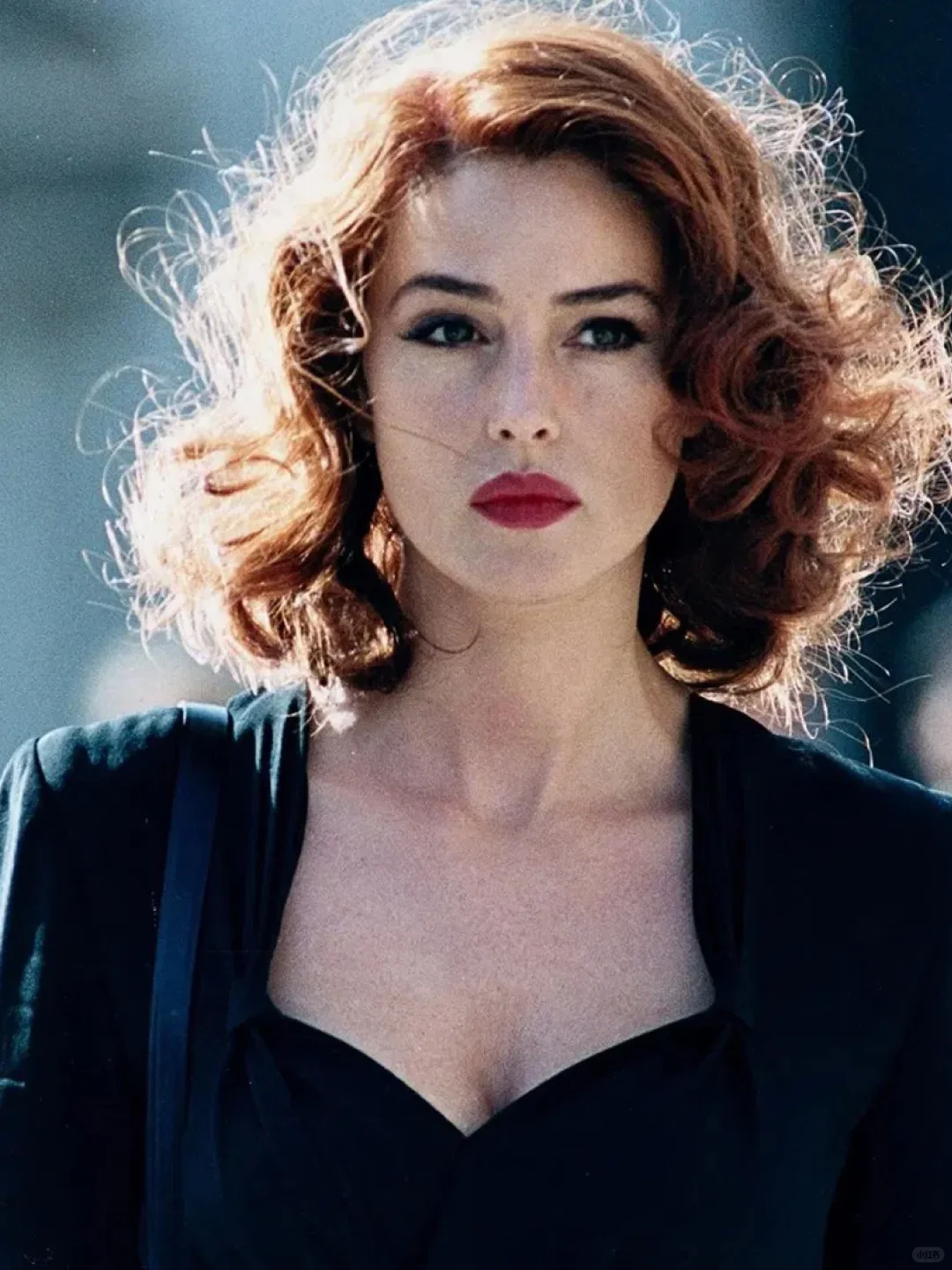 “球花驾到，全体起立！”｜Monica Bellucci