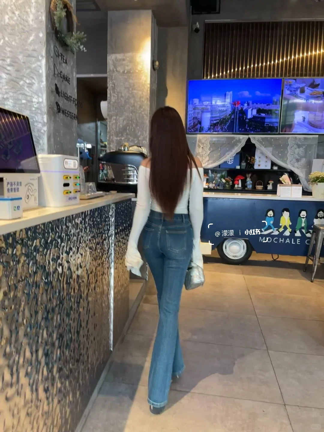 这谁看了不说一句性感尤物🙊🙊🙊