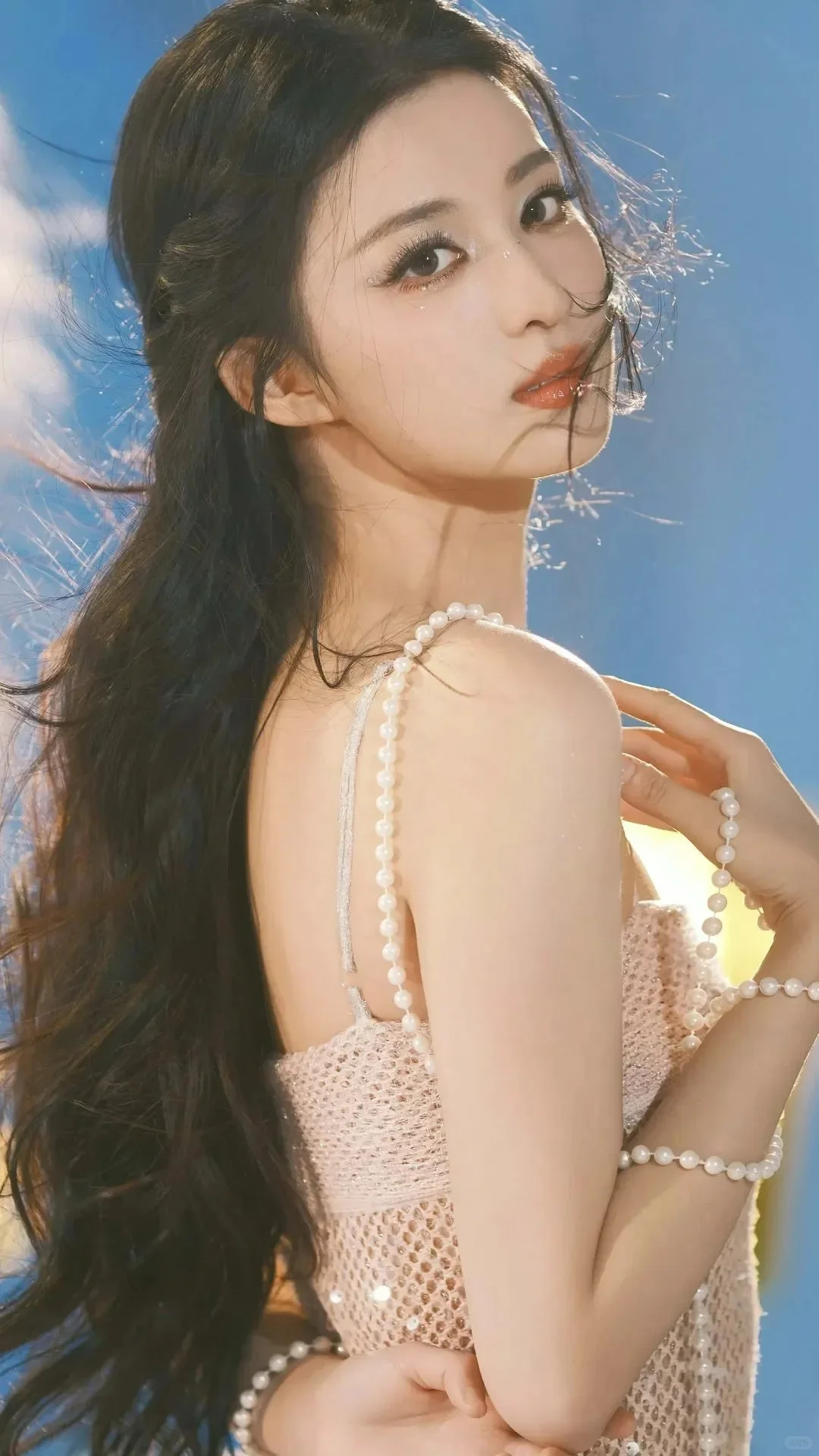 她是真的美！好温柔！