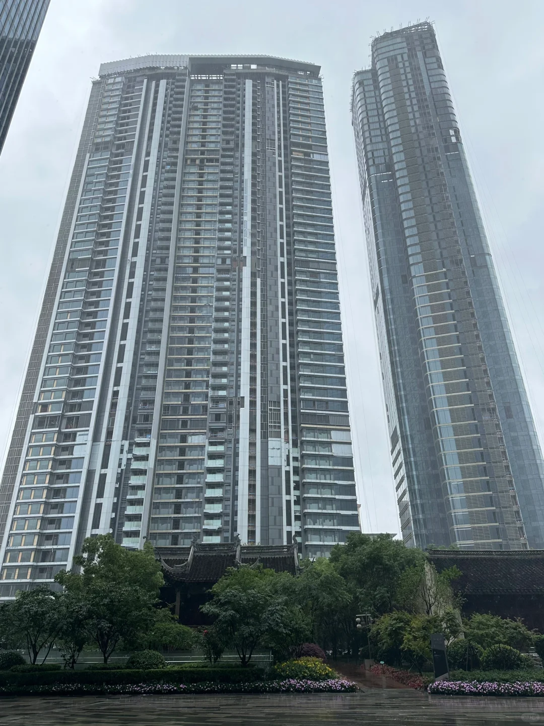 无锡恒隆广场：写字楼与二期公寓