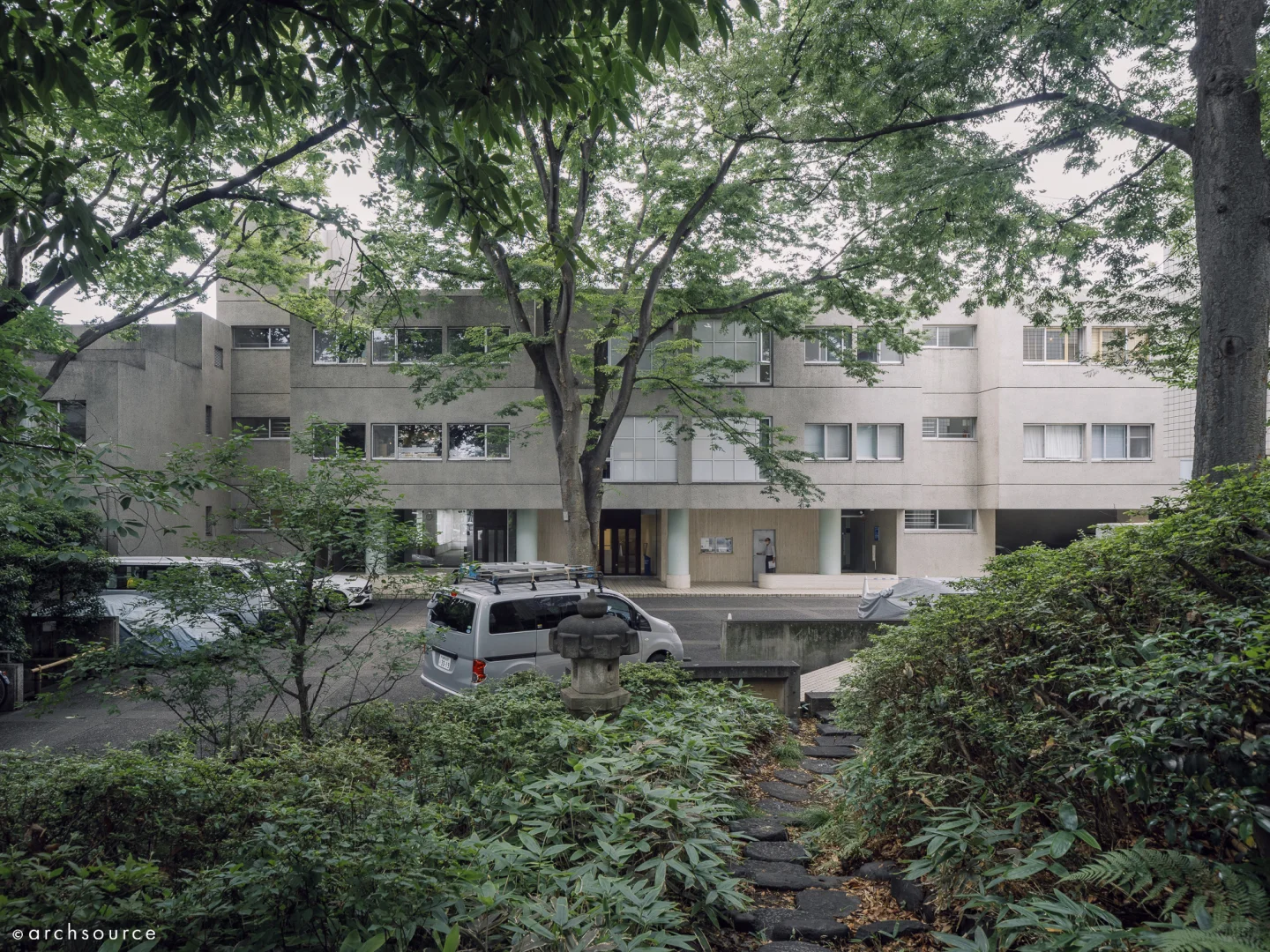 槙文彦设计的代官山集合住宅