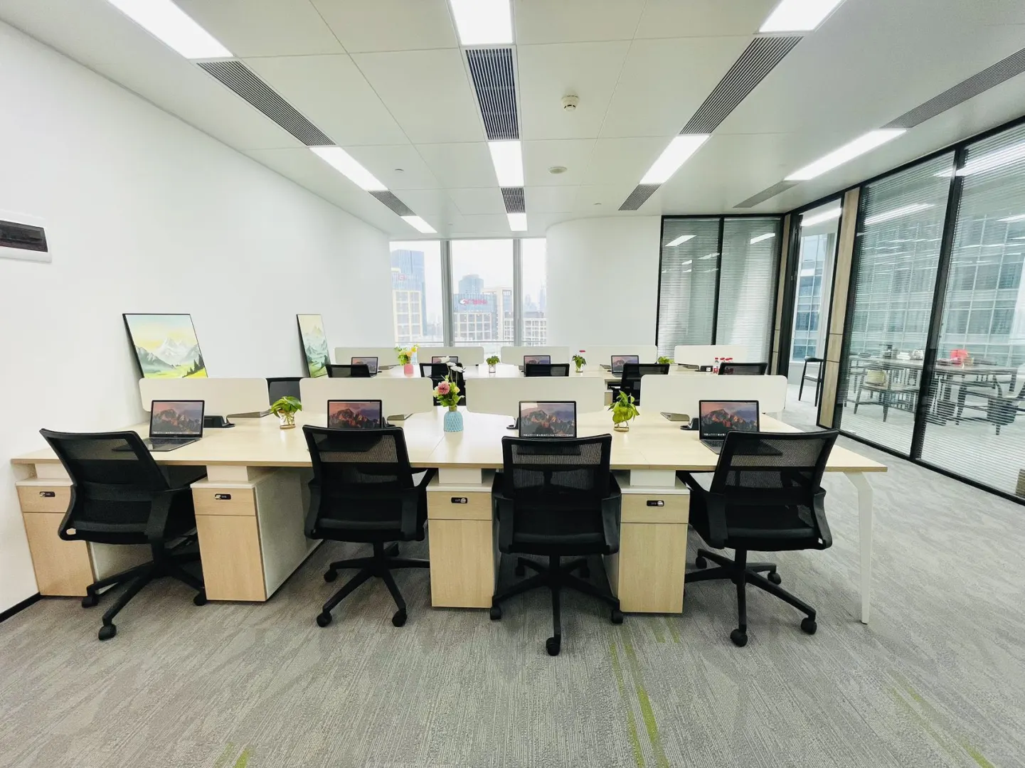 广州环球都会广场：珠城中轴的商务地标解析