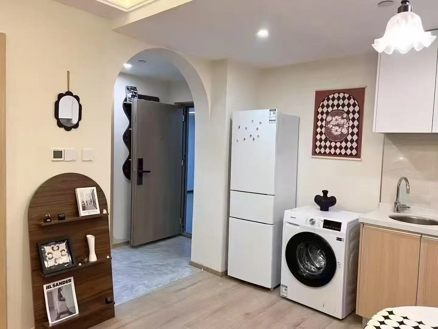 自有房，本来想当婚房，媳妇跑了对外出租😭