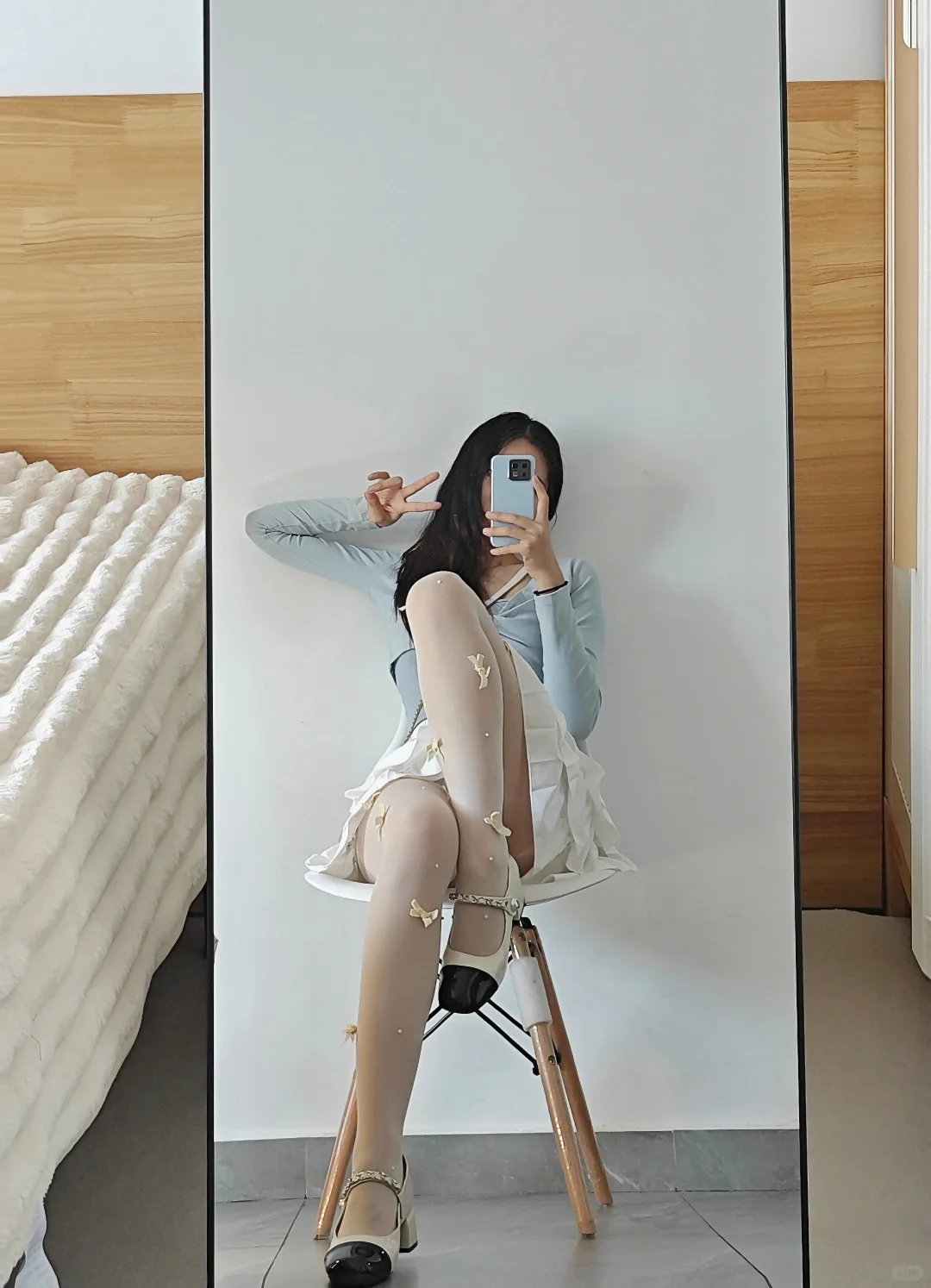 今天是温柔甜妹｜白丝 玛丽珍鞋 泡泡裙