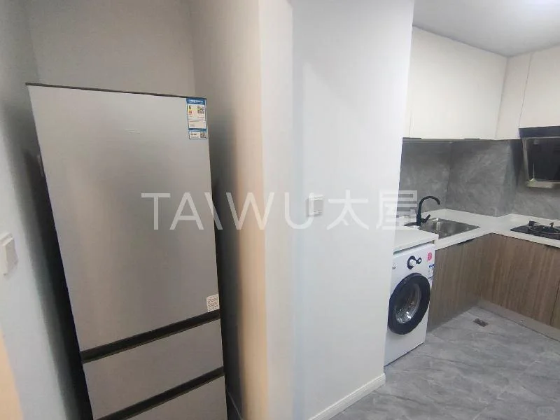 房源详情介绍如下:1、全明格局户型好2、