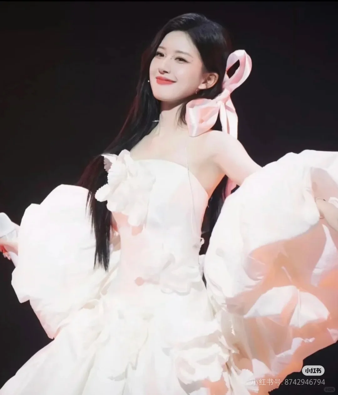 怎么会有这么美的女生啊！
