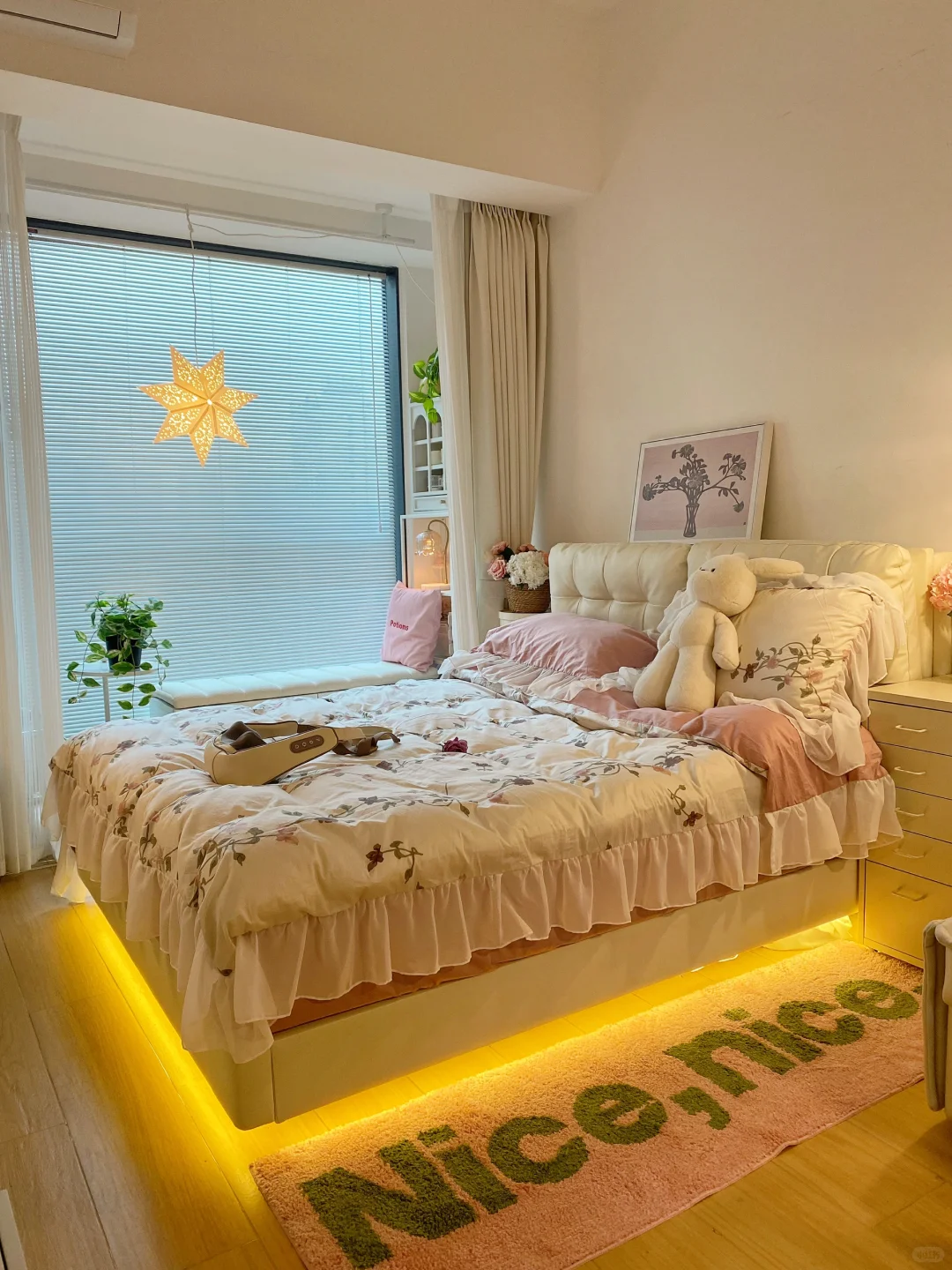 25平独居公寓🏡阴天氛围感卧室