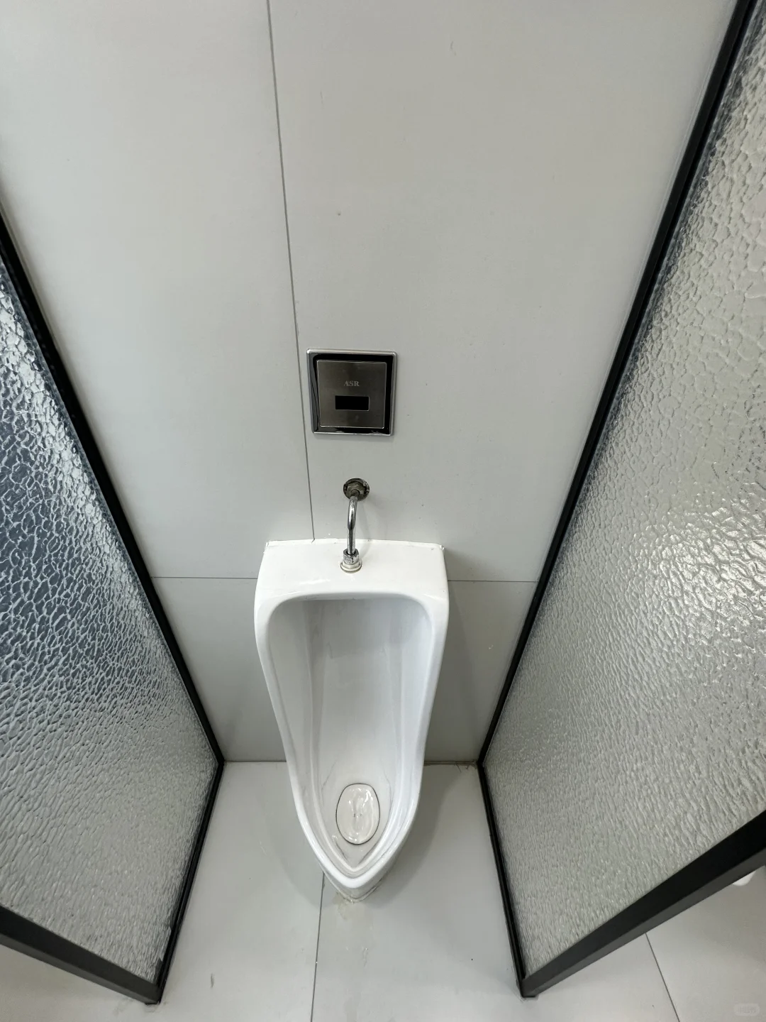 辉煌时代 超5A商务基地 厕所也就这样