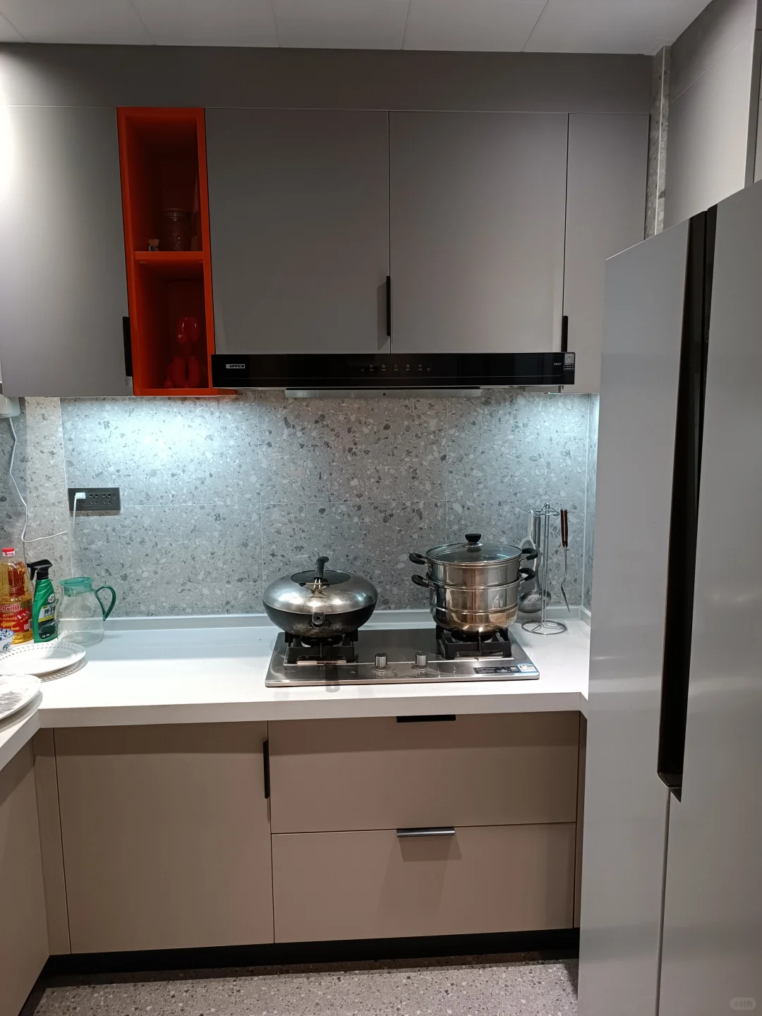 房东直售万达广场旁锦绣公馆住房