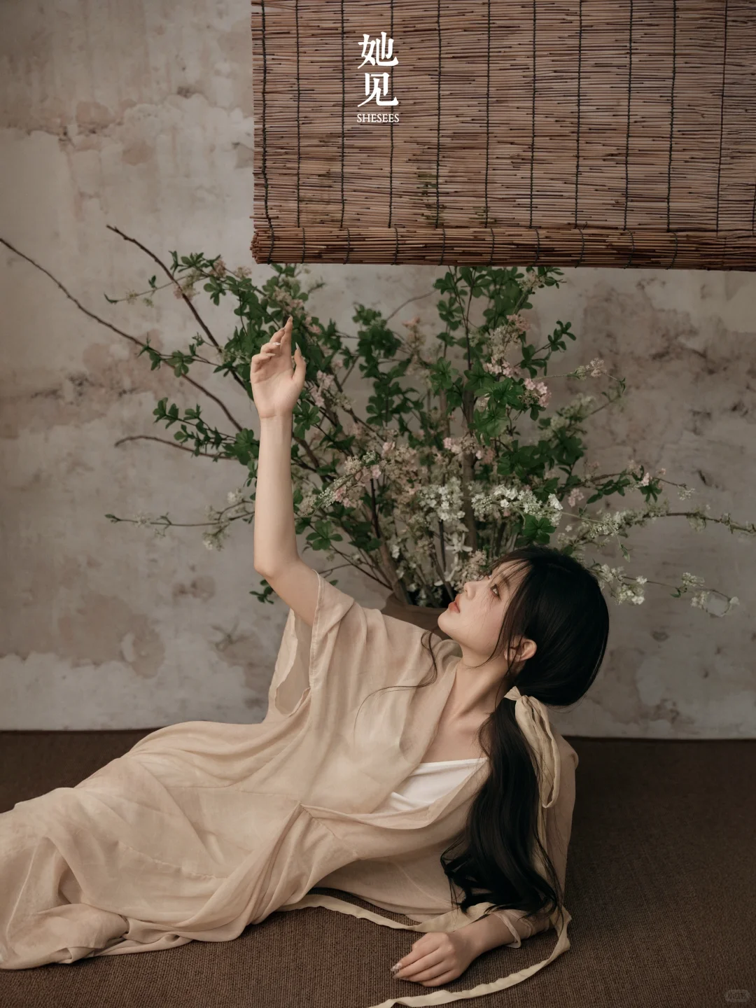 妩媚与禅意，就在一瞬间天差地别｜古风写真