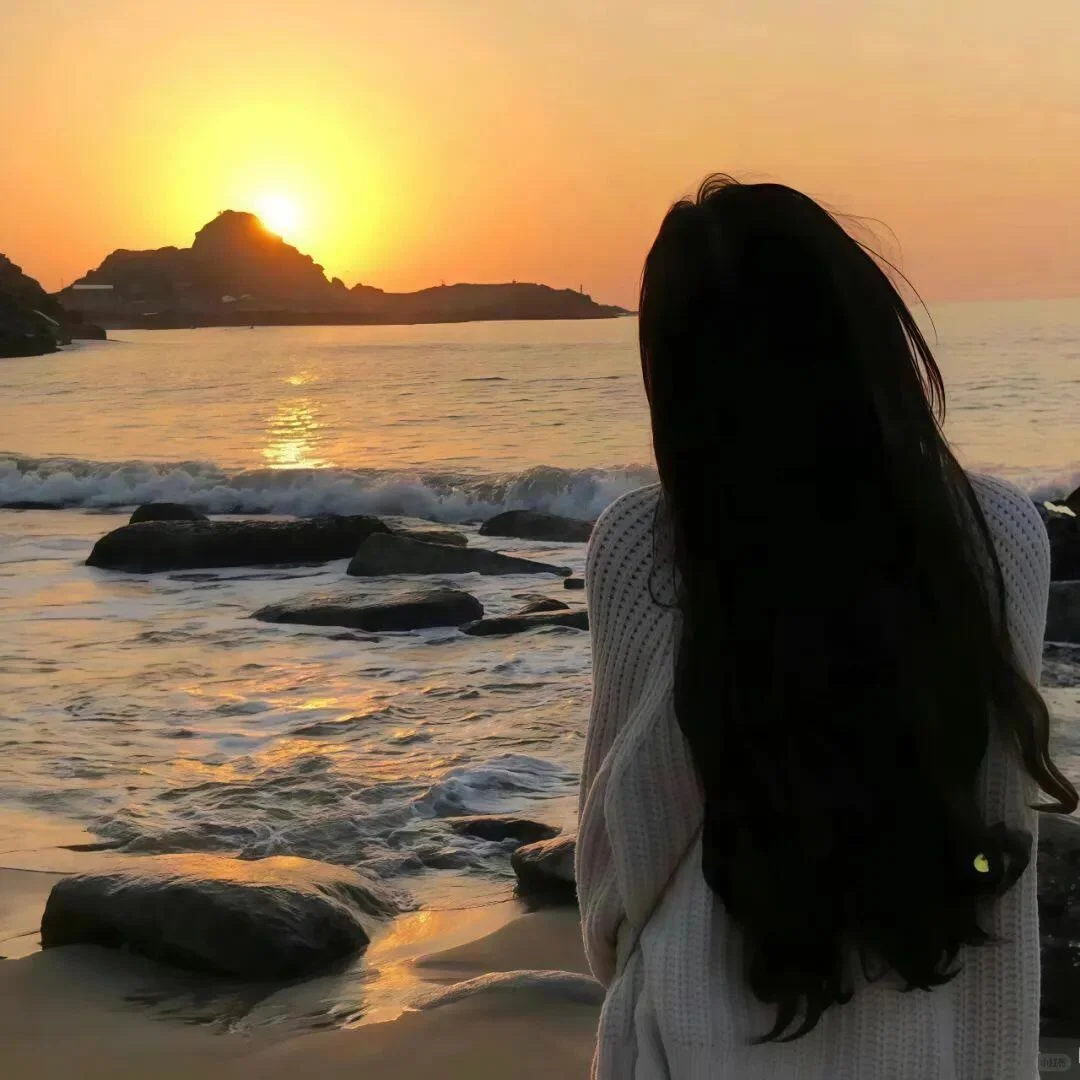 Share|氛围感浪漫的头像