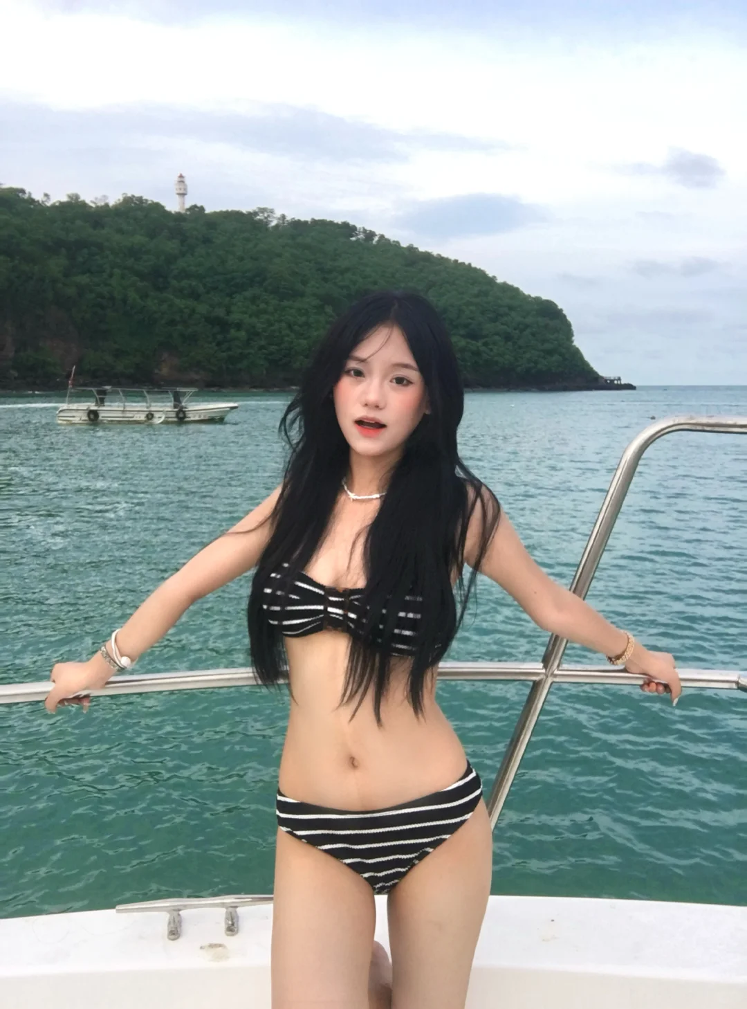 🌴海边比基尼穿搭分享 | 热带氛围拉满