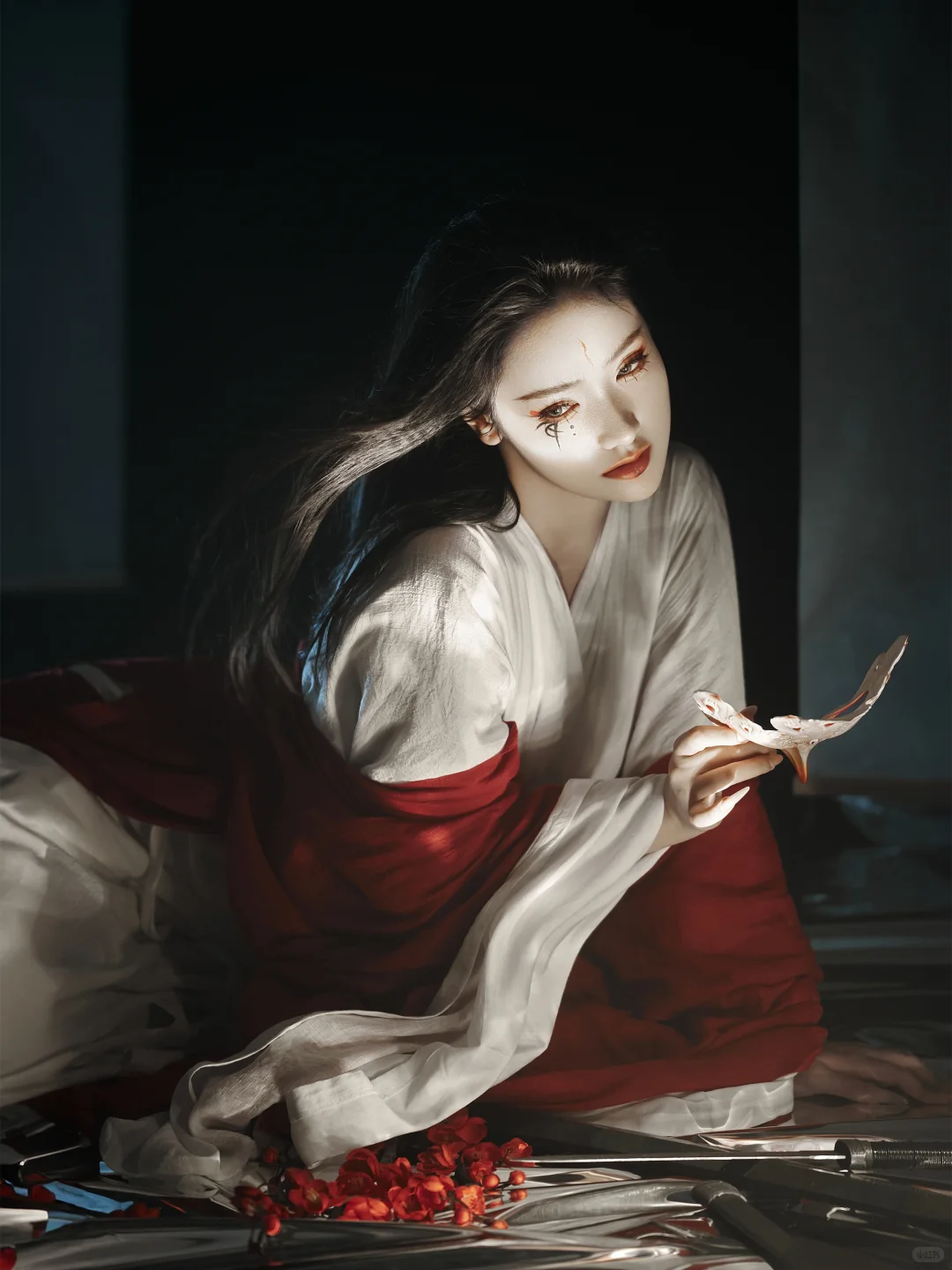 古装只打高端局💕这把妖艳暗黑风绝了！