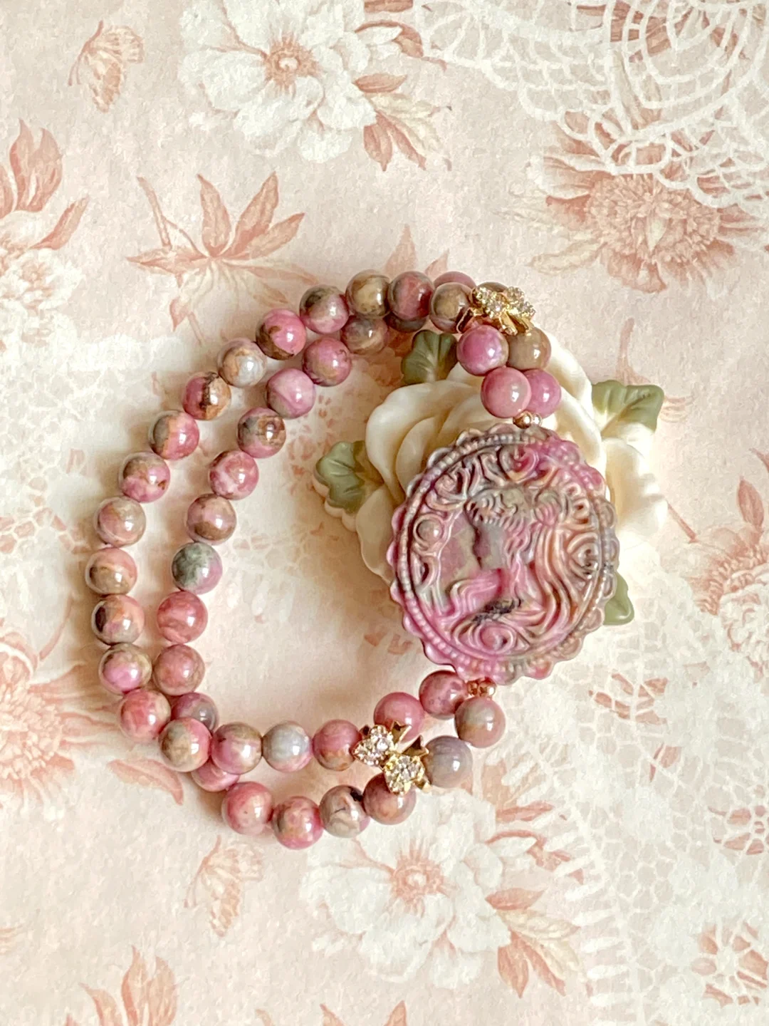 艳粉瓷蓝油画色蔷薇辉美少女战士