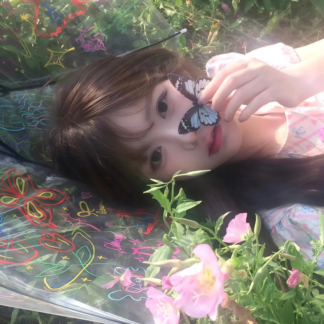 𝙒𝙚𝘾𝙝𝙖𝙩 / 女头➕背景图🌸