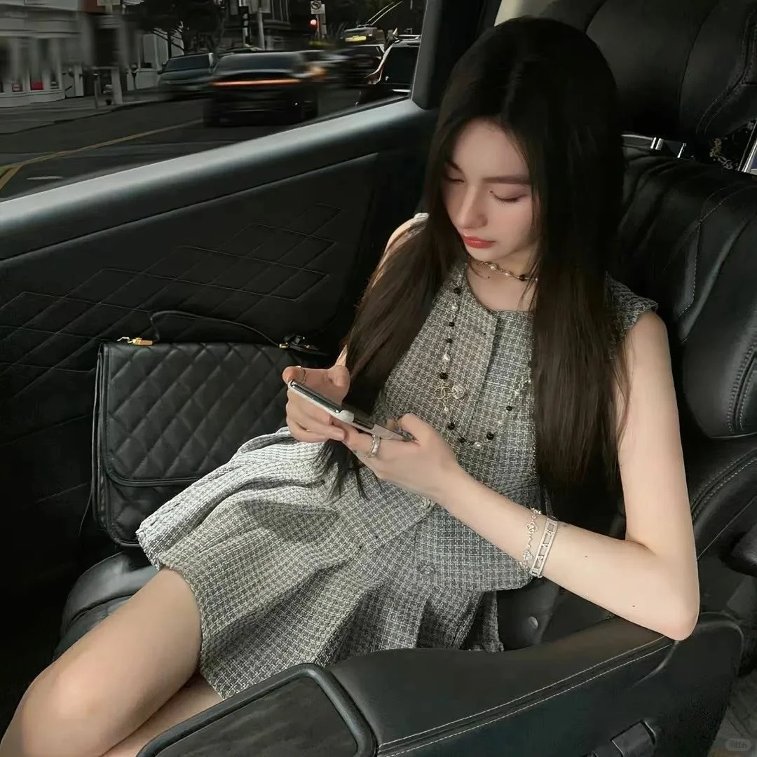 𝙒𝙚𝘾𝙝𝙖𝙩｜财阀千金女生头像