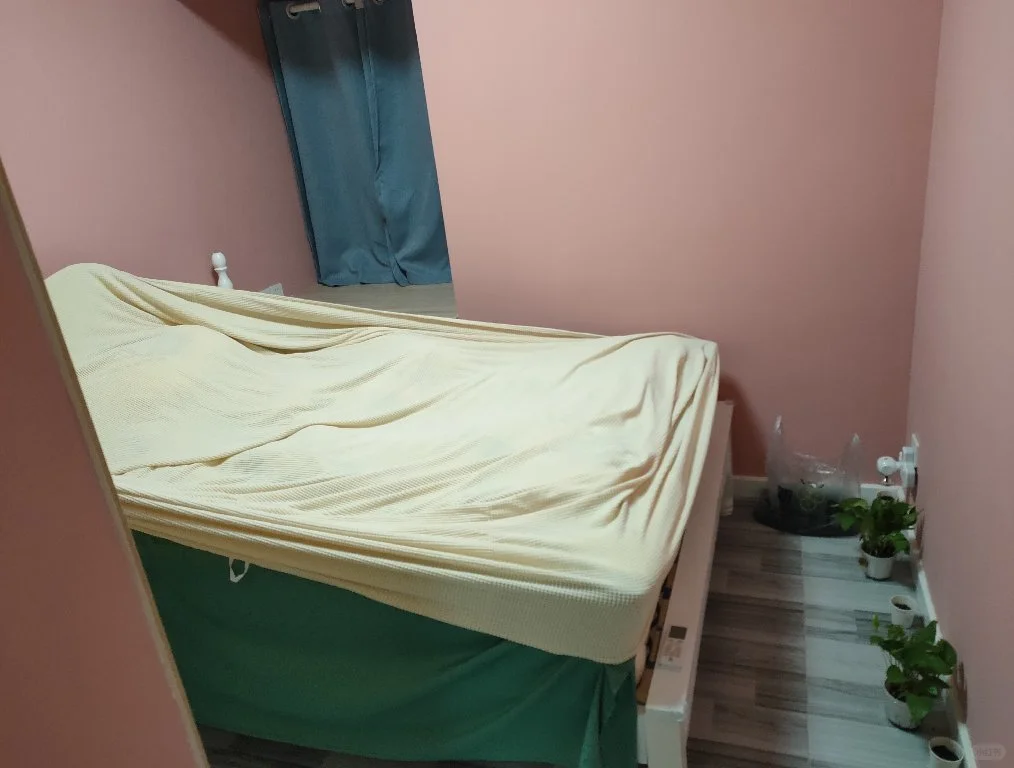 因为个人原因，现在出售此房，52万