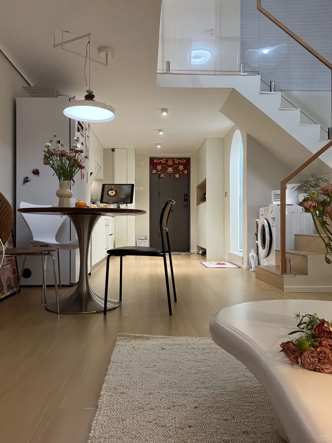 住进了一个超好看的loft🏠