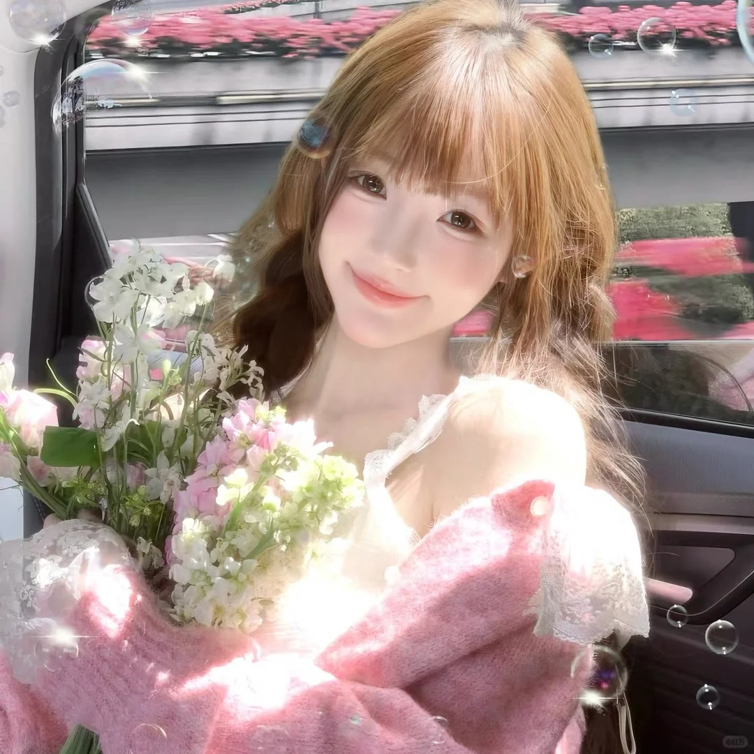 𝙒𝙚𝘾𝙝𝙖𝙩 / 女头➕背景图🌸