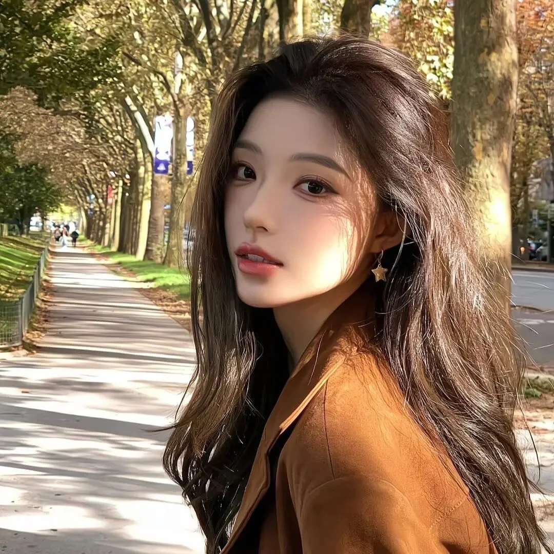 𝙒𝙚𝘾𝙝𝙖𝙩｜财阀千金女生头像