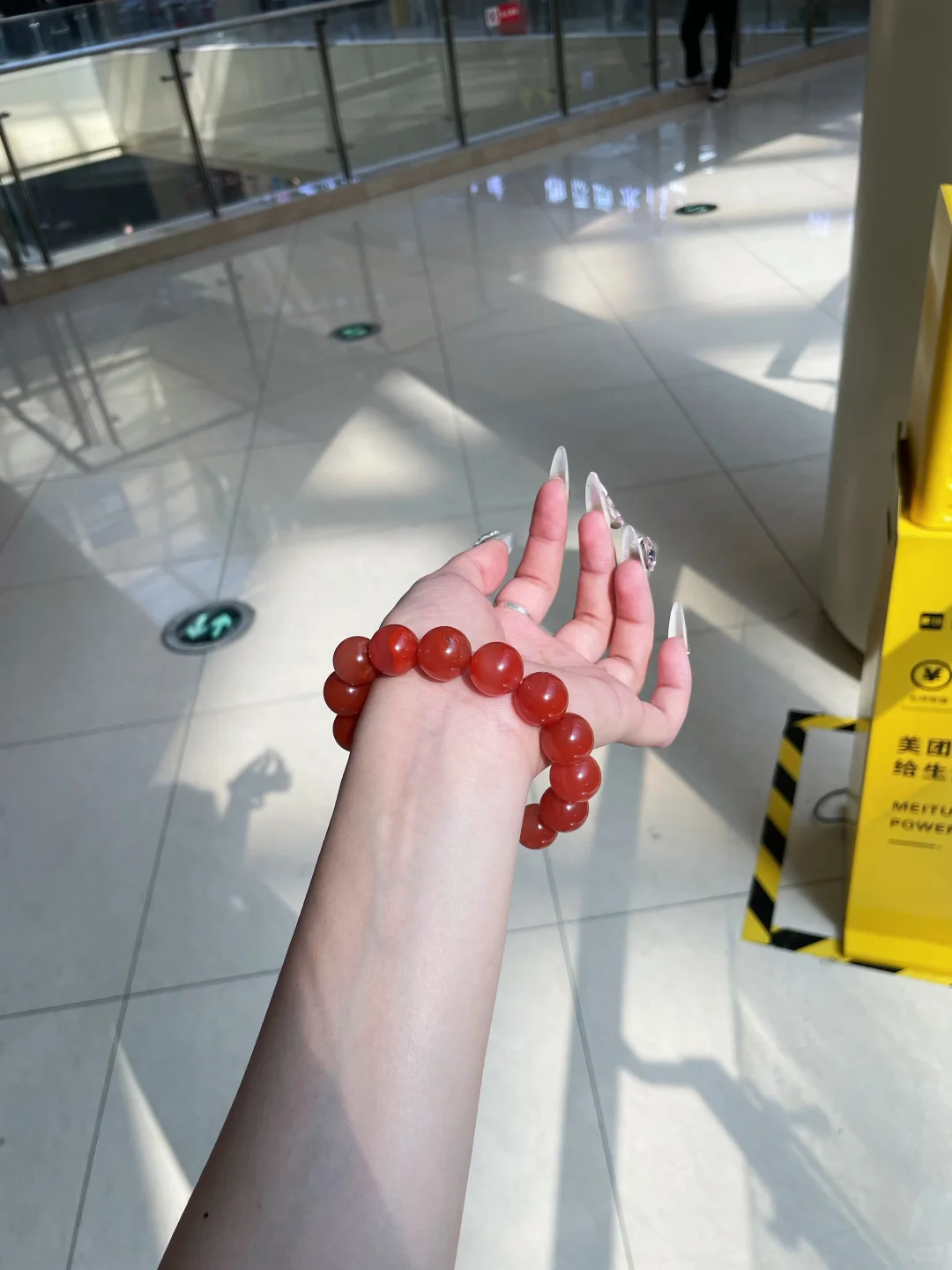 娇艳欲滴，🍒一抹动人的樱桃红