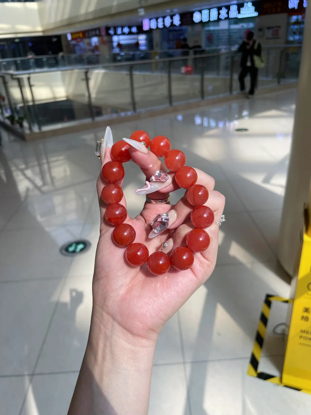 娇艳欲滴，🍒一抹动人的樱桃红