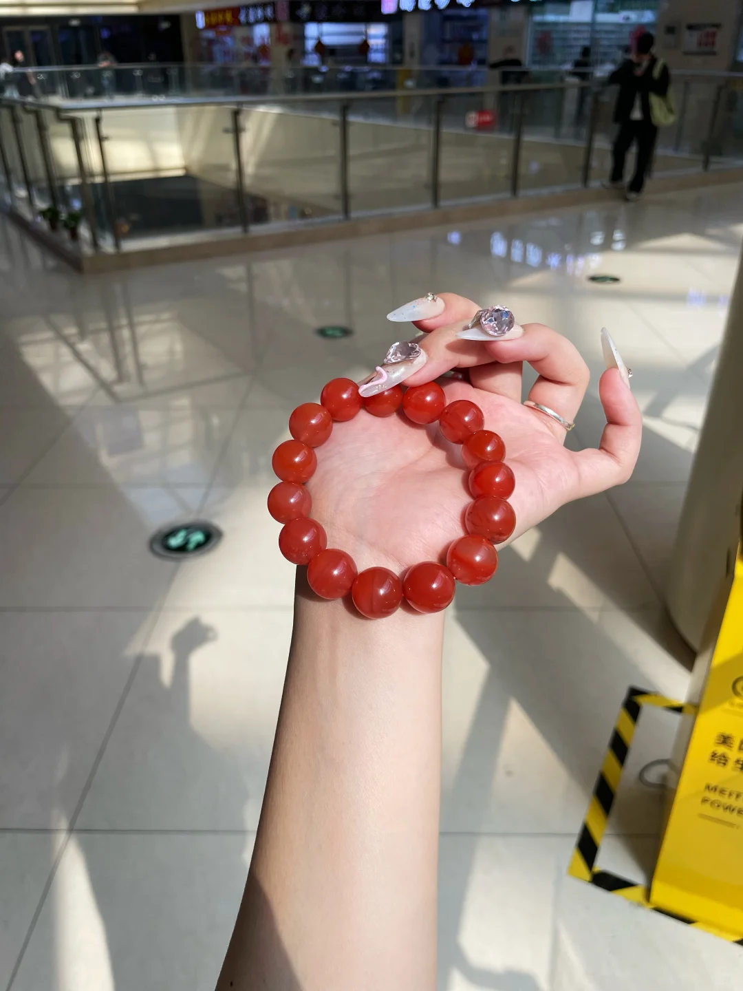 娇艳欲滴，🍒一抹动人的樱桃红