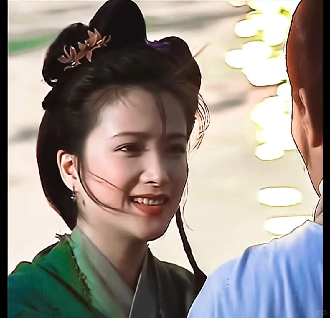 怎么生得出这样一双多情又深情的眉眼