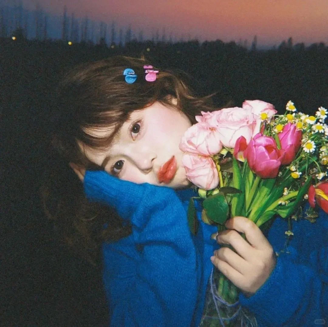 𝙒𝙚𝘾𝙝𝙖𝙩｜氛围感拉满的女生头像