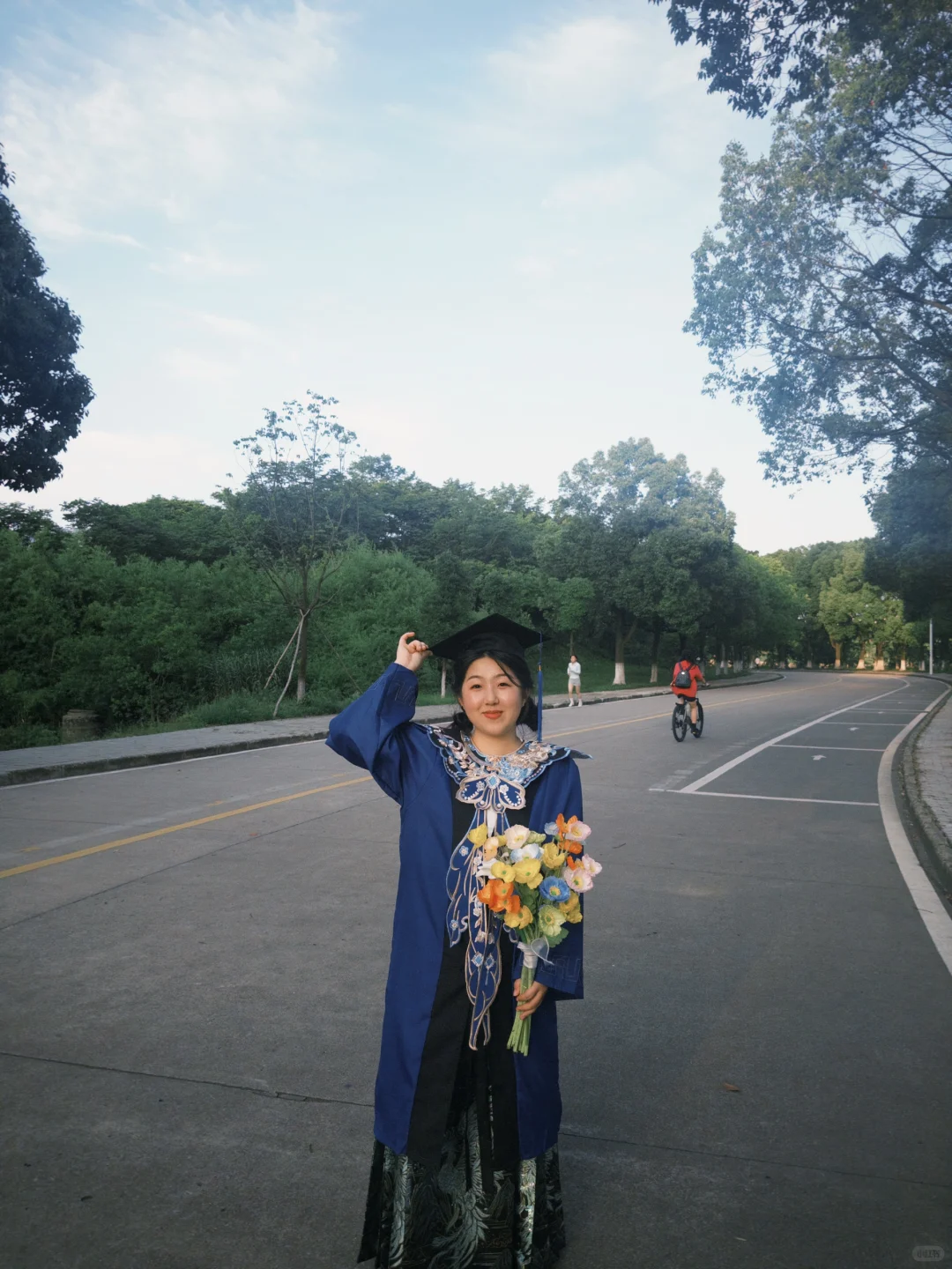 至此，我的学生时代正式落下帷幕。
