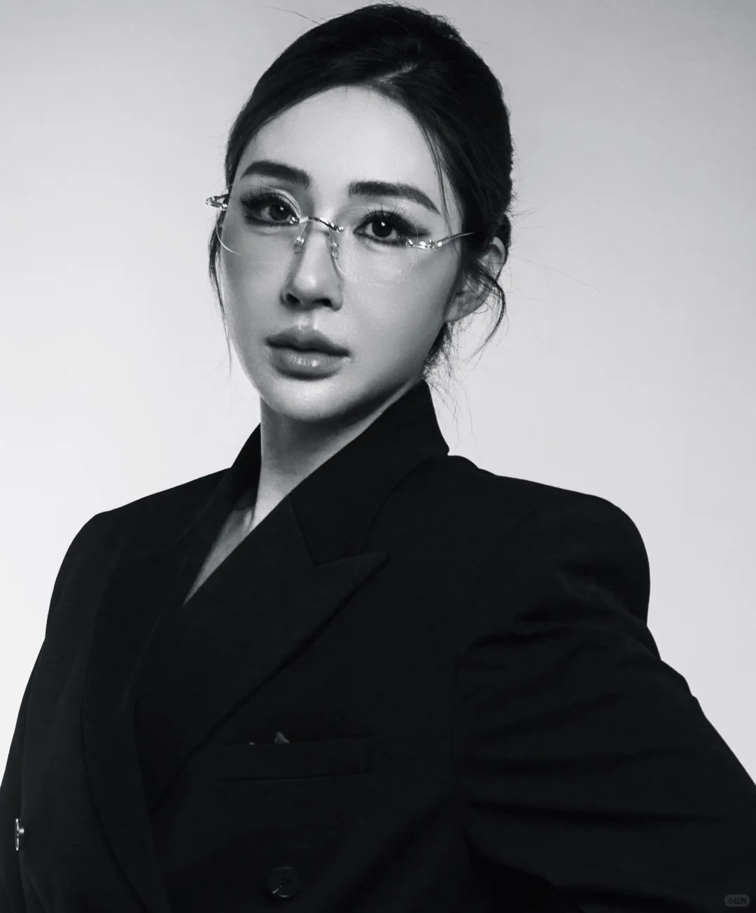 是你们喜欢的知性美吗？
