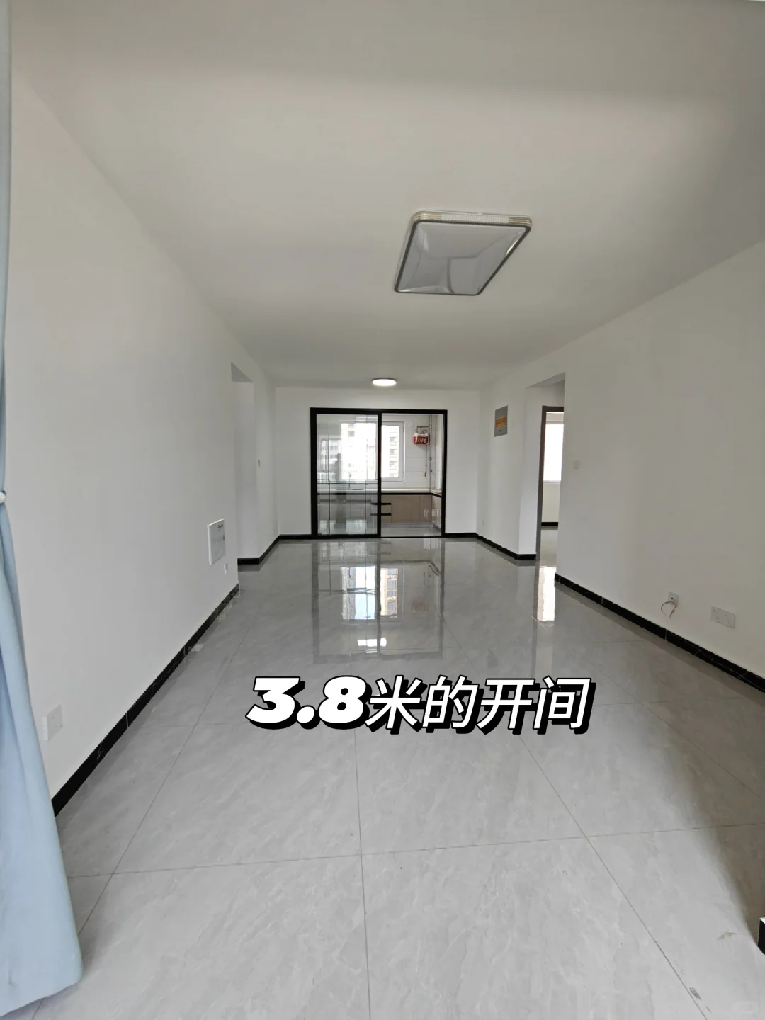 石家庄一天没住过的精装次新三房！