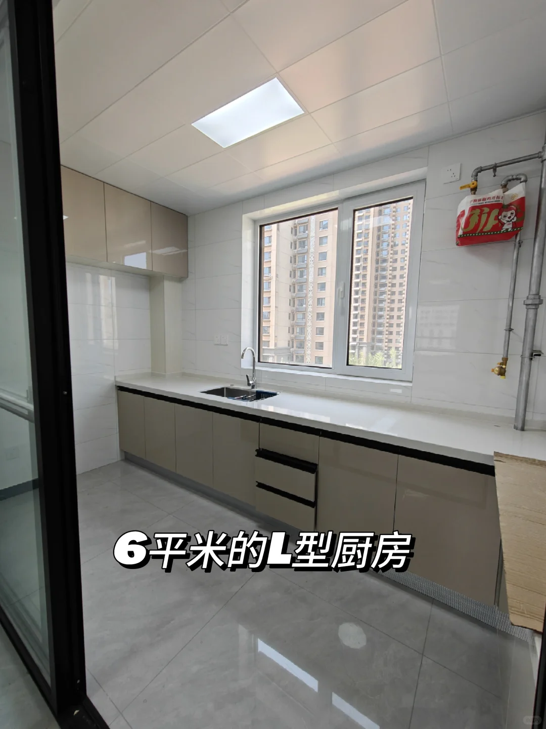 石家庄一天没住过的精装次新三房！