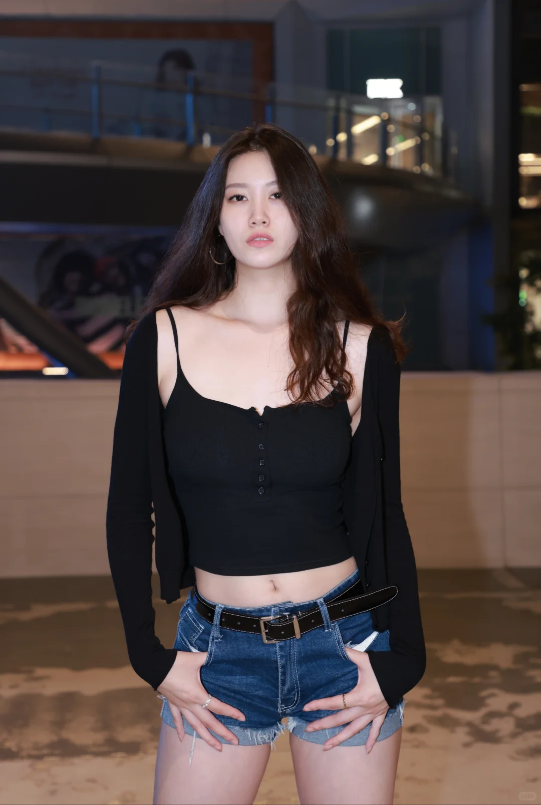 这个女人有点拽