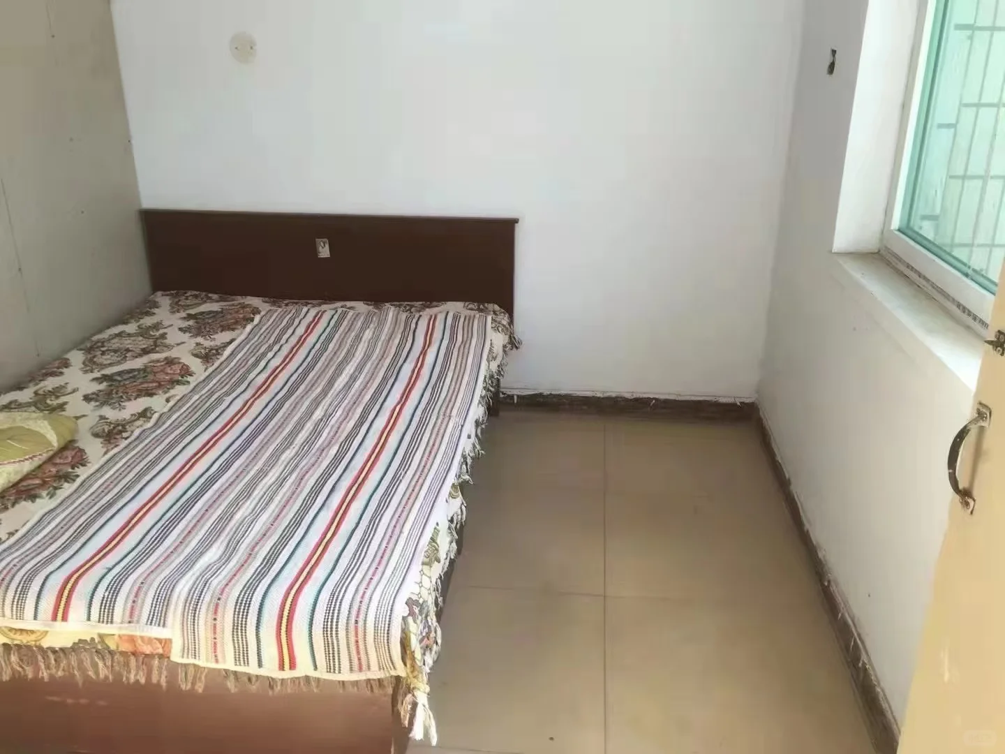 邯郸校小院出租