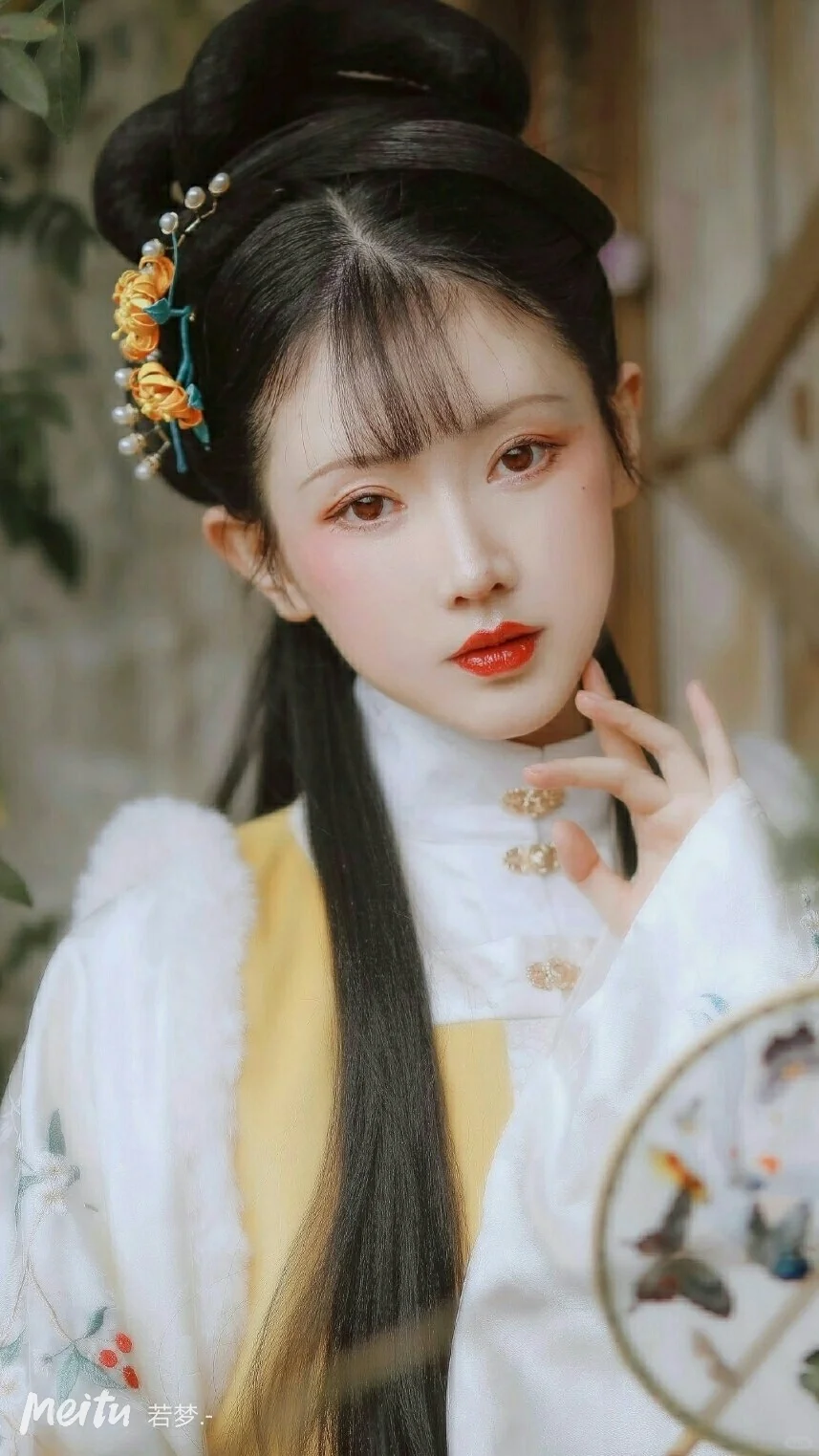 《双眸》