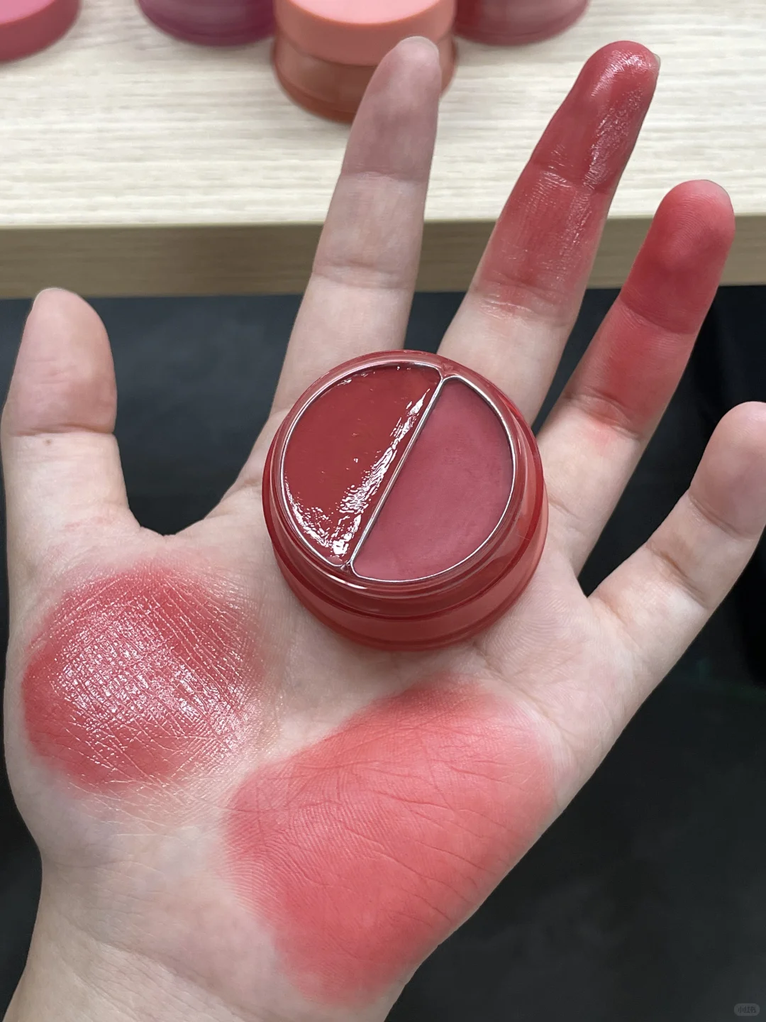 娇艳欲滴红玫瑰😍❗️ 双色双质地赢麻了……