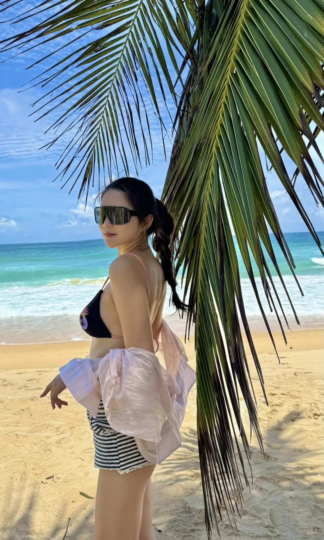 海岛限定黑皮辣妹🌴