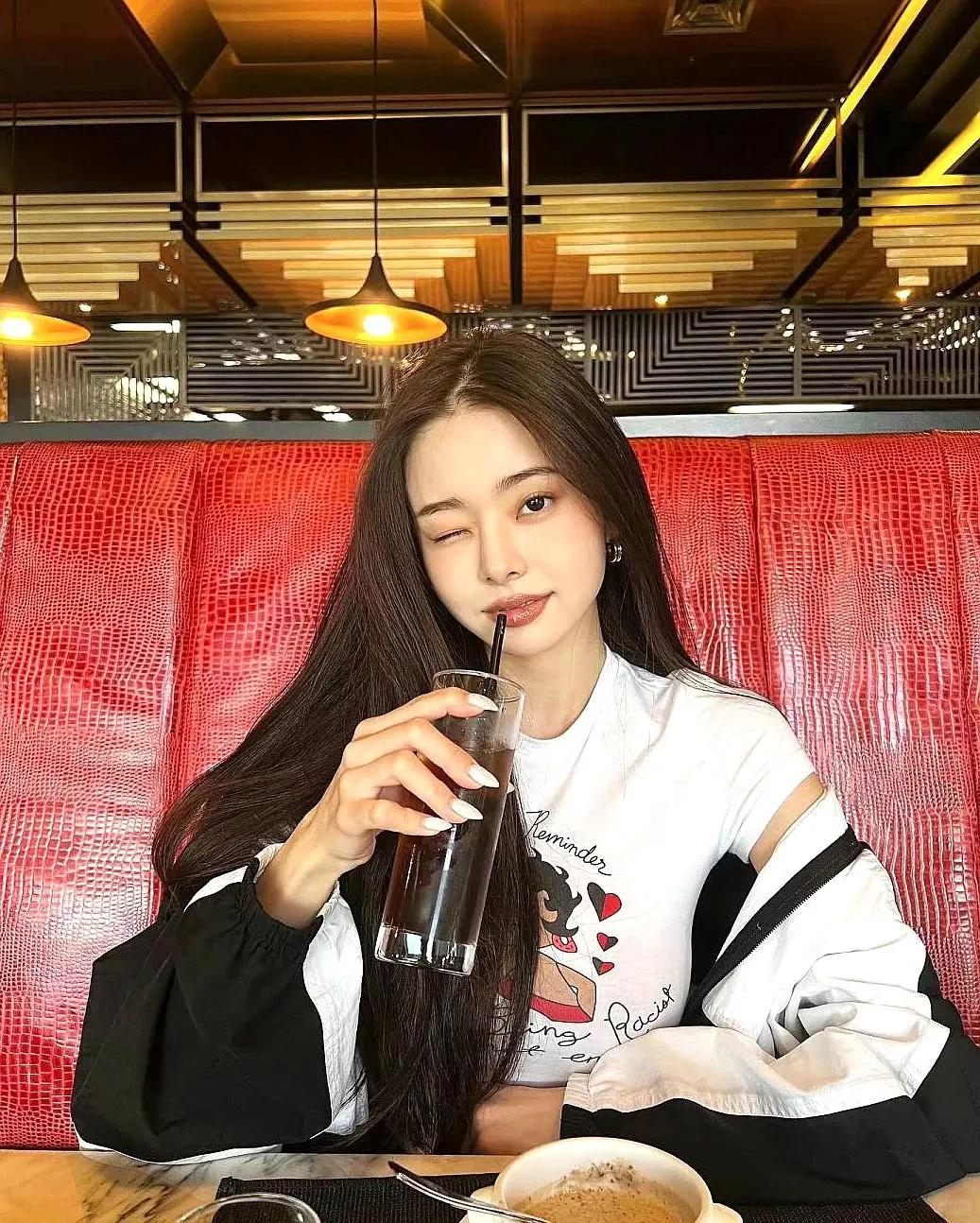 宋智雅 | 这姐一看就很贵的样子😝