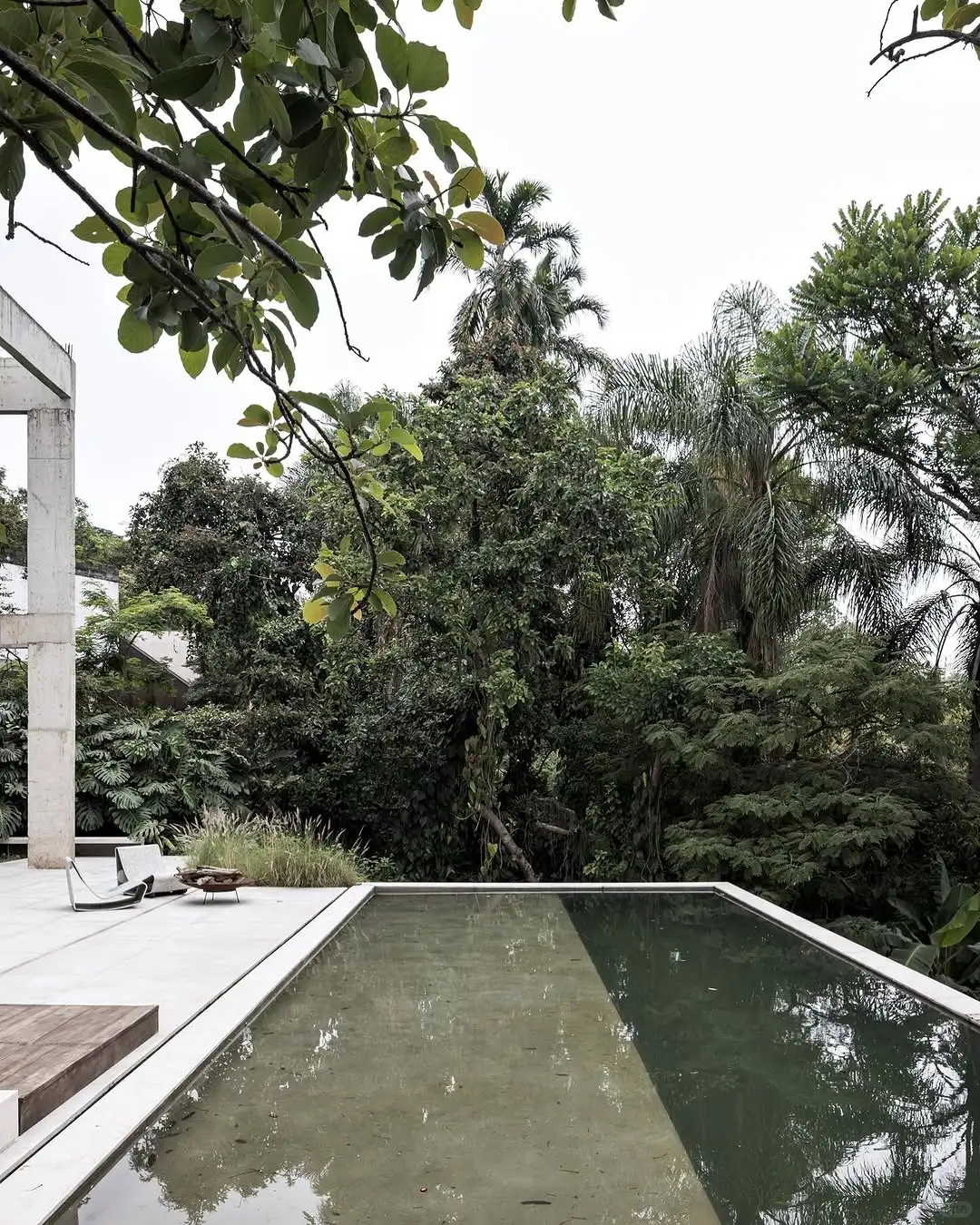 Minimalist villa