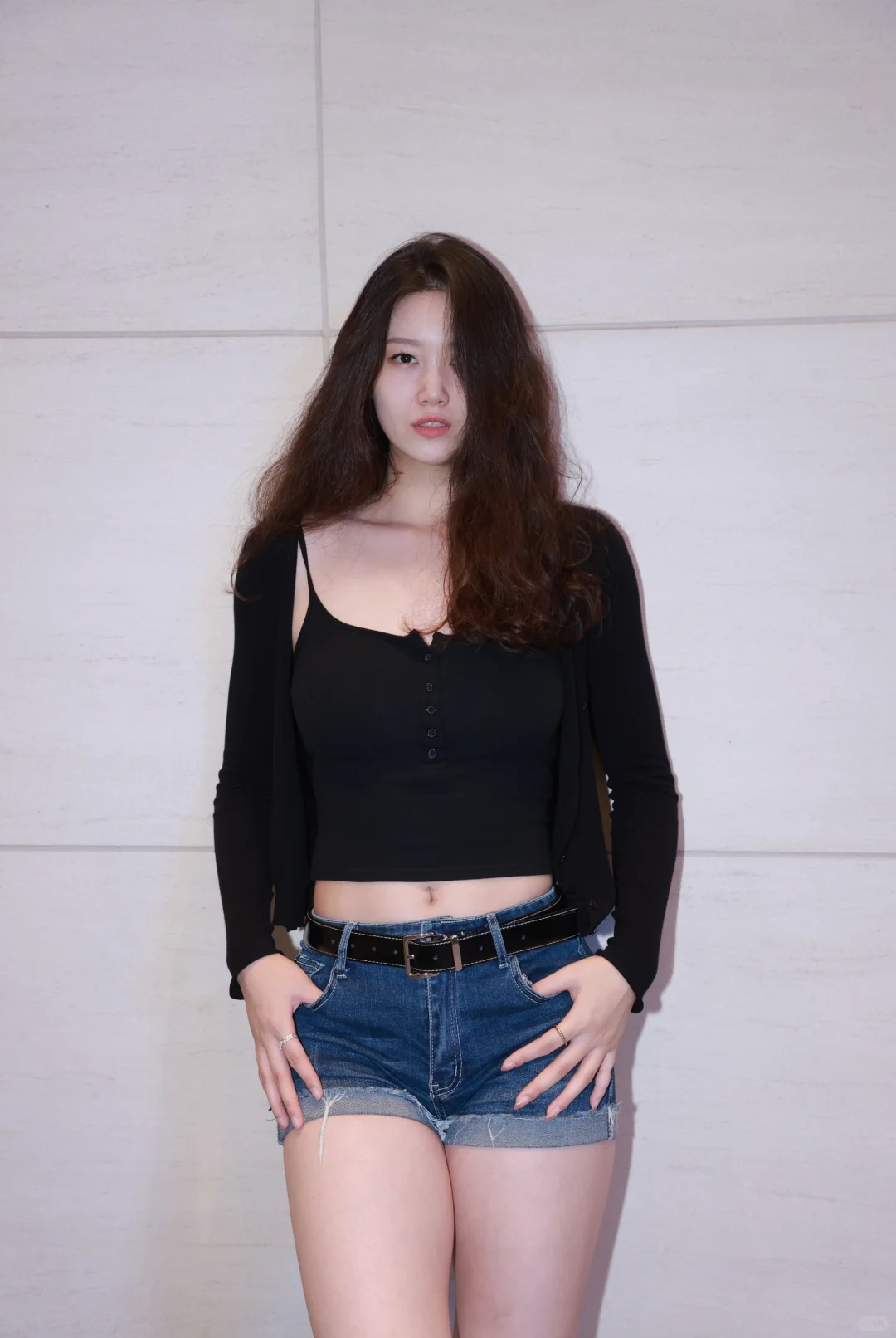 这个女人有点拽