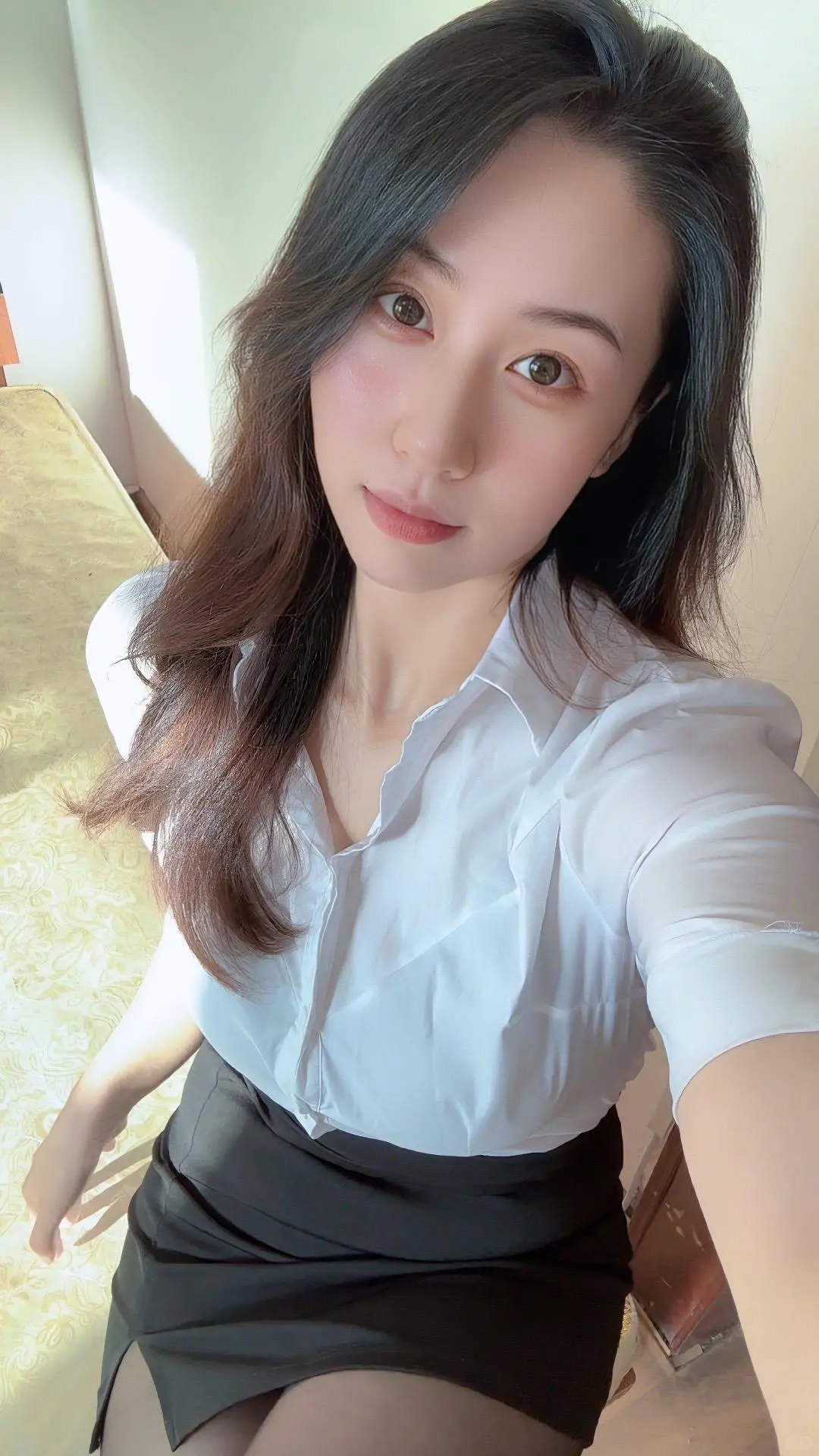 社会在进步 少女爱少妇