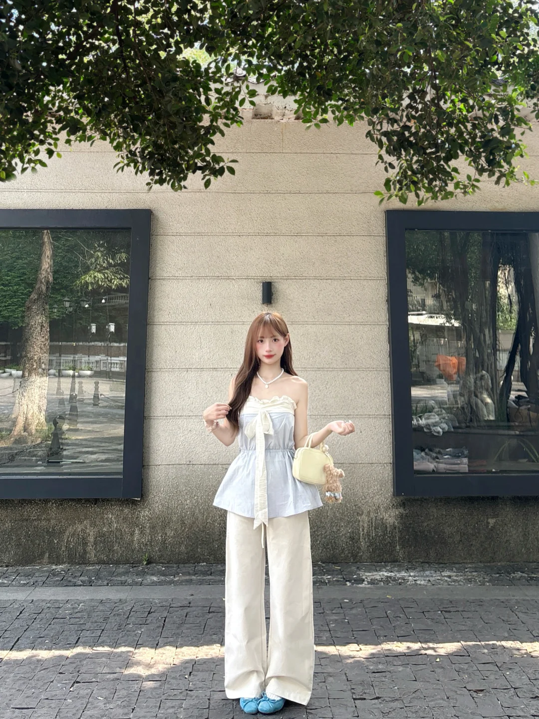 花小钱做大美女附🔗露肩上衣搭弯刀裤好韩🥰