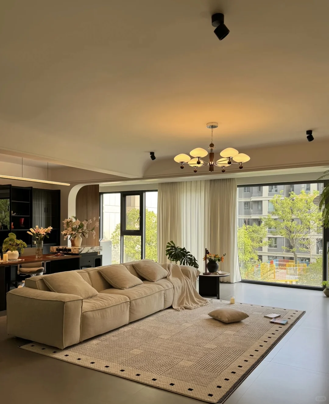 新上汽博轨道旁精装洋房79万带走🏡