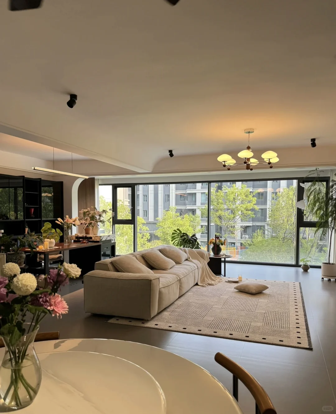 新上汽博轨道旁精装洋房79万带走🏡