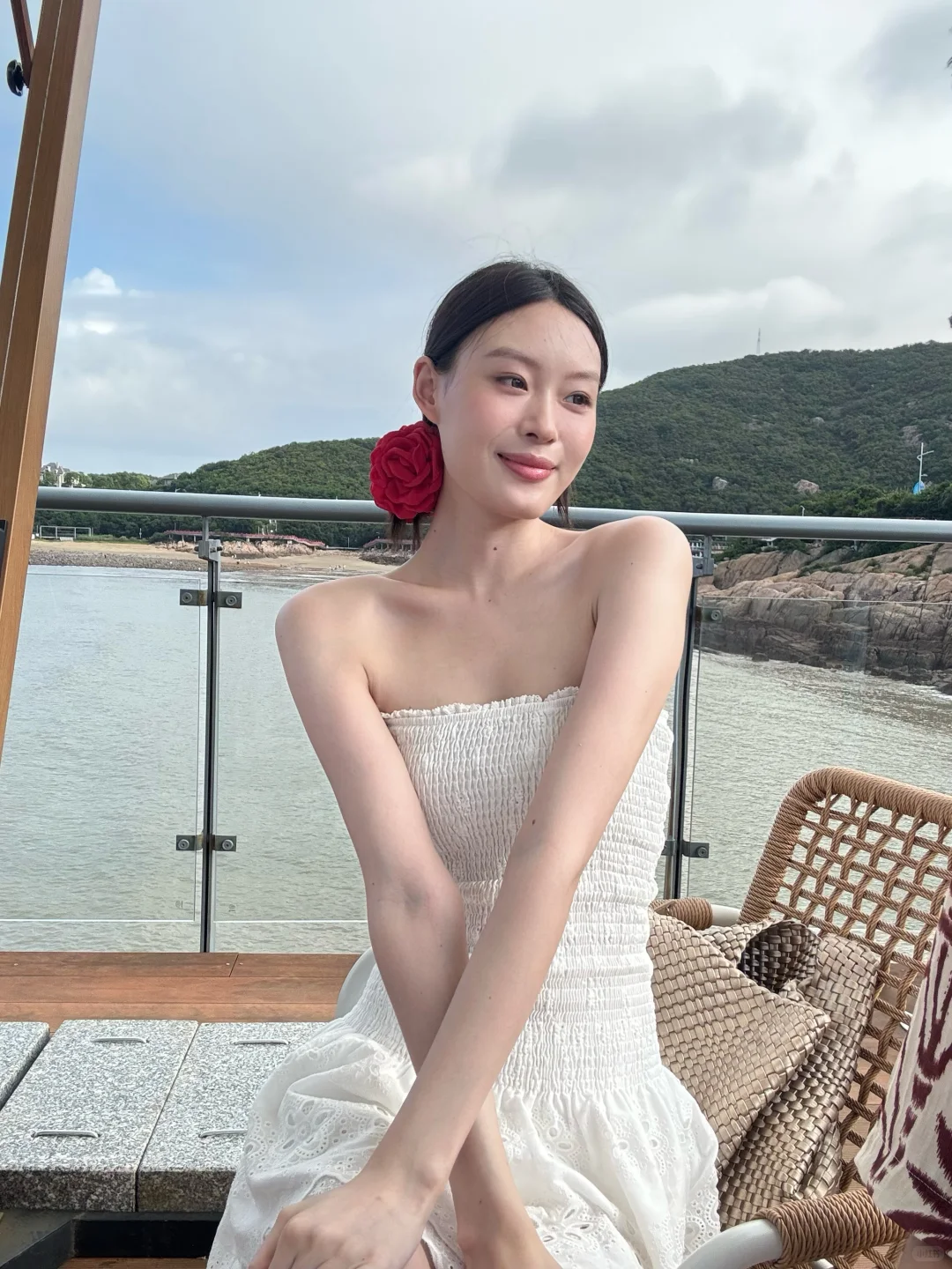 明艳且鲜活🐦‍🔥