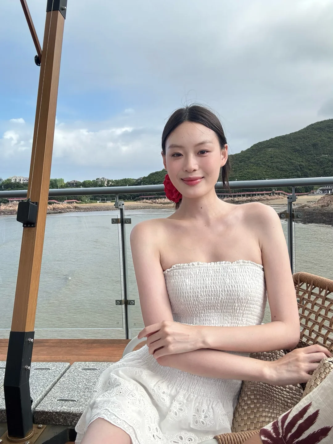 明艳且鲜活🐦‍🔥