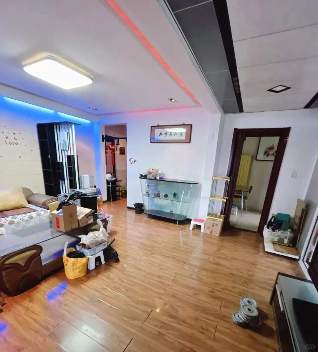自住房出租109㎡ 三室一厅 2500