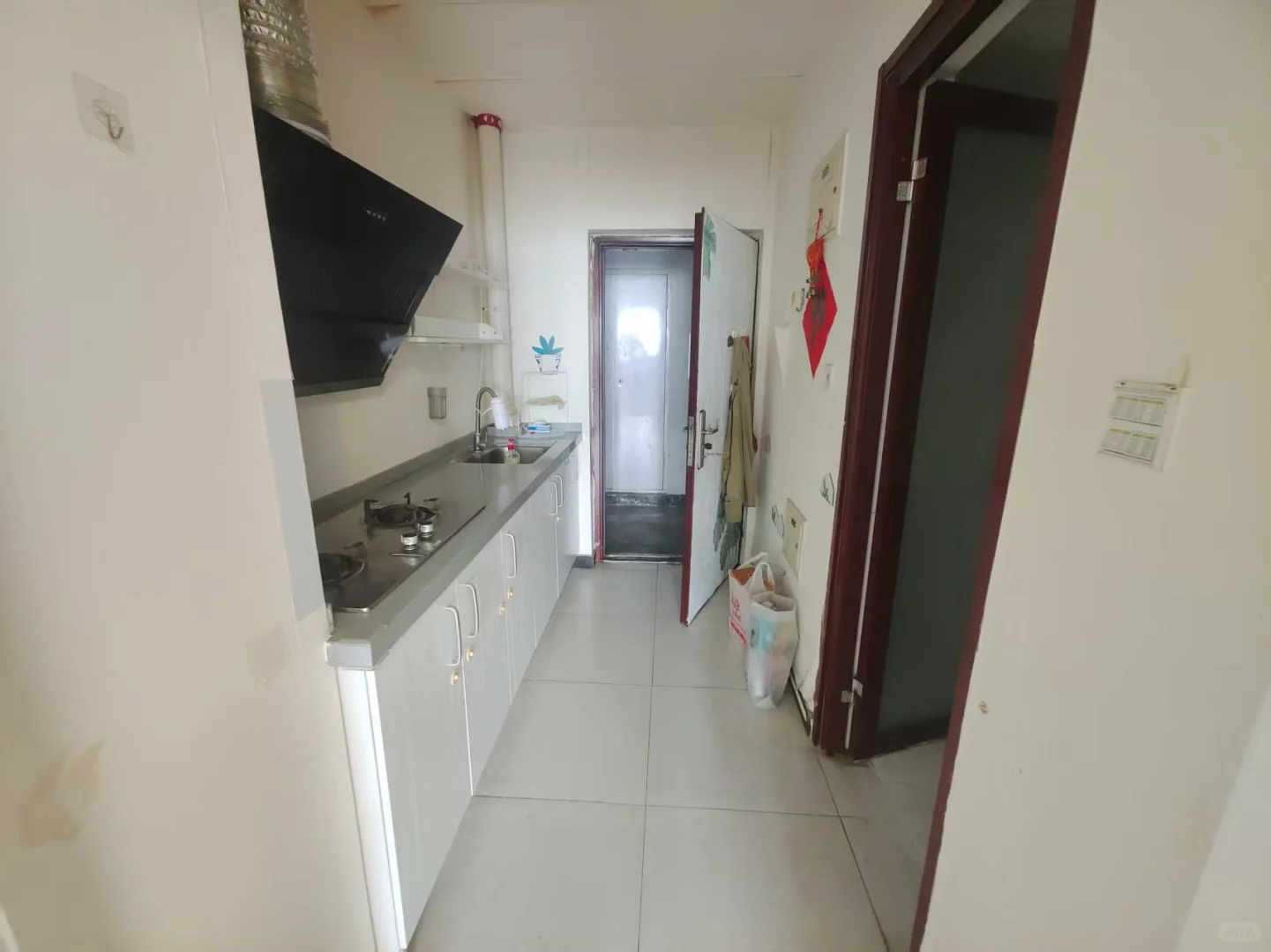 北花园一居室开间随时看房入住家具家电配齐